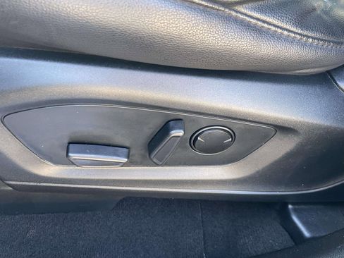 Certified 2023 Ford Explorer Limited image 14