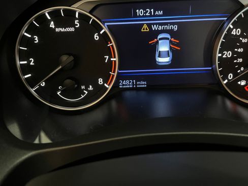 Used 2025 Nissan Altima 2.5 SV image 39