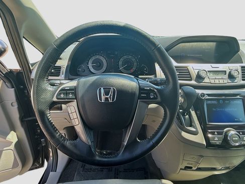 Used 2017 Honda Odyssey EX-L image 10