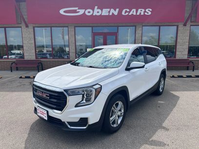 Used 2023 GMC Terrain SLE w/ LPO, Floor Liner Package