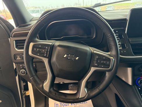 Used 2023 Chevrolet Tahoe Z71 w/ Luxury Package image 32