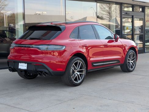 New 2026 Porsche Macan AWD/4WD image 9