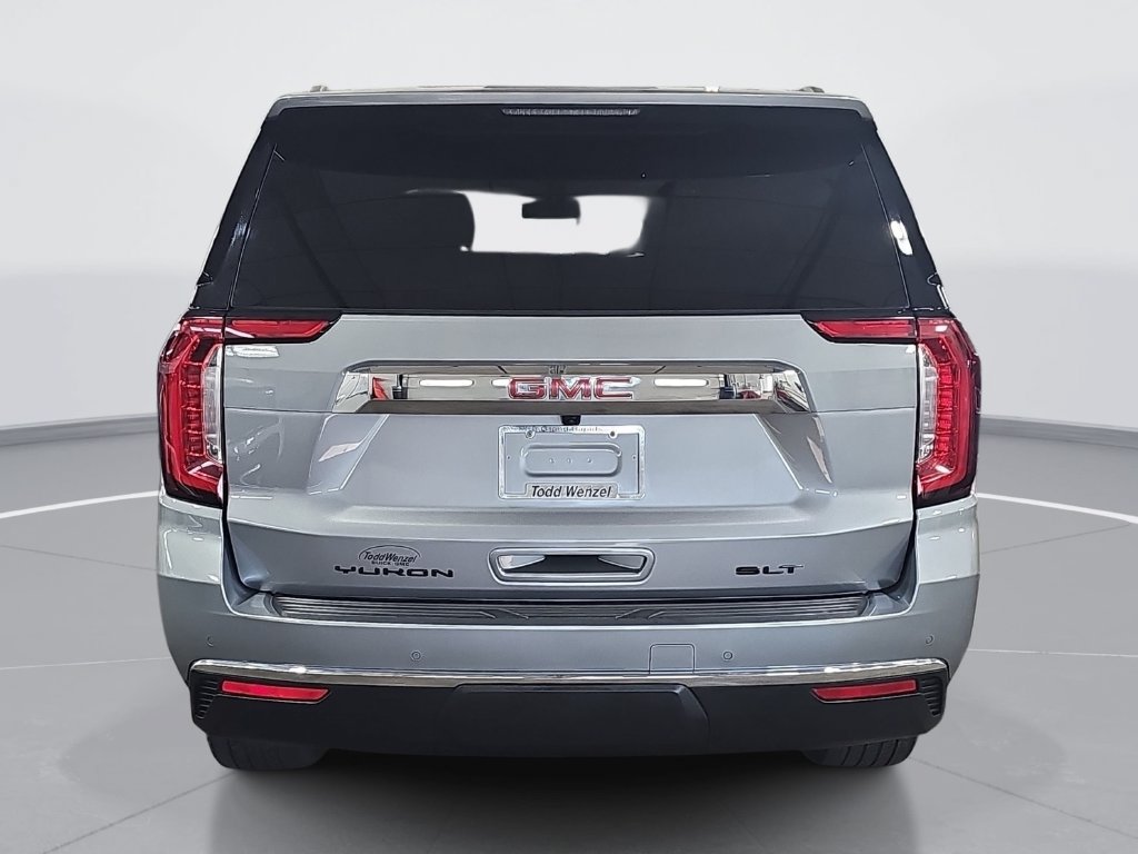 Used 2024 GMC Yukon SLT w/ SLT Premium Package AWD/4WD image 5