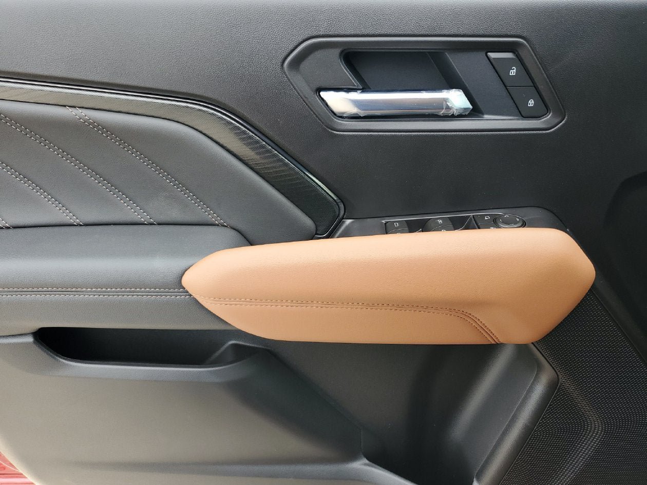 New 2026 GMC Canyon AT4 AWD/4WD image 17