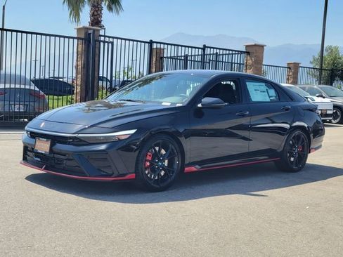 New 2026 Hyundai Elantra N FWD image 2
