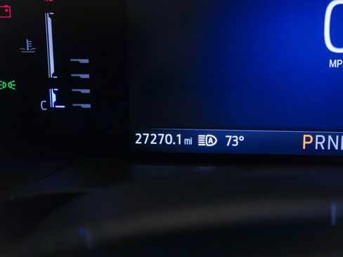 Certified 2023 Ford Escape Active AWD/4WD image 17