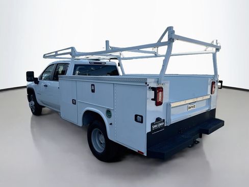 Used 2024 Chevrolet Silverado 3500 W/T w/ WT Convenience Package AWD/4WD image 5