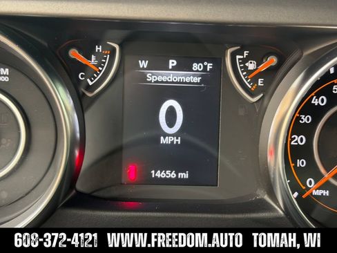 Used 2022 Jeep Wrangler Sport AWD/4WD image 16