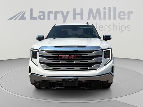 Used 2024 GMC Sierra 1500 SLE AWD/4WD image 9
