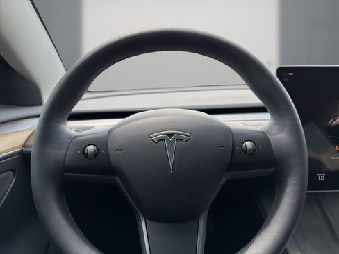 Used 2023 Tesla Model 3 Long Range AWD/4WD image 20