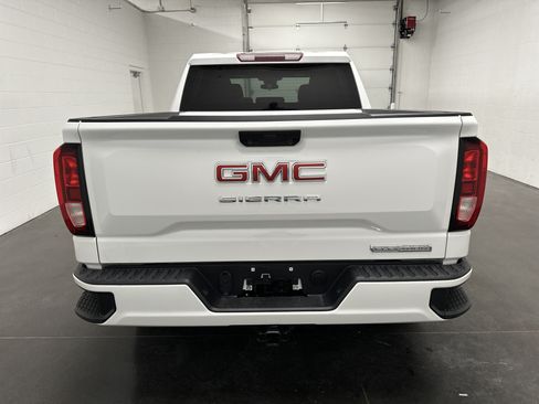Used 2024 GMC Sierra 1500 Elevation AWD/4WD image 7