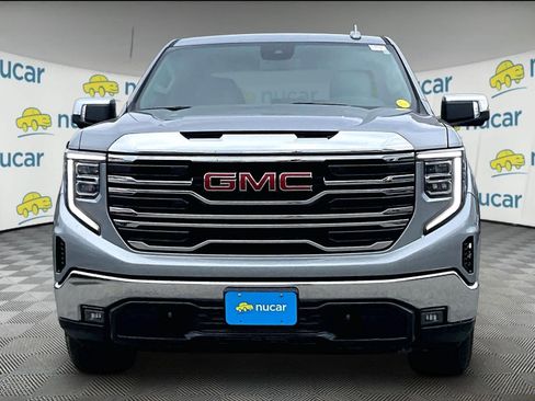 Used 2025 GMC Sierra 1500 SLT image 2