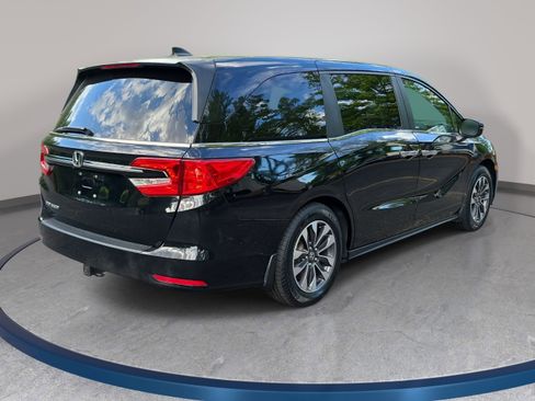 Used 2024 Honda Odyssey EX-L image 5