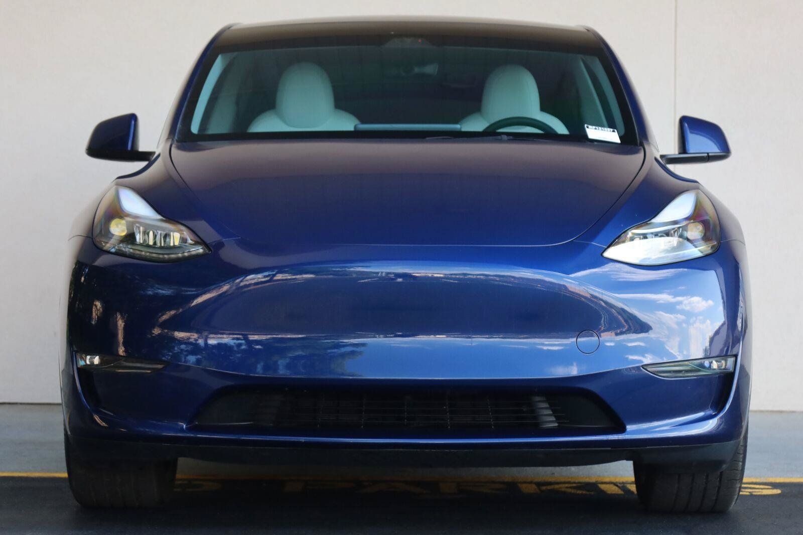 Used 2024 Tesla Model Y Long Range AWD/4WD image 6