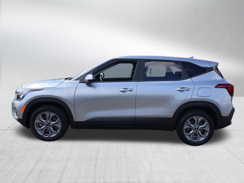 Used 2024 Kia Seltos LX AWD/4WD image 4