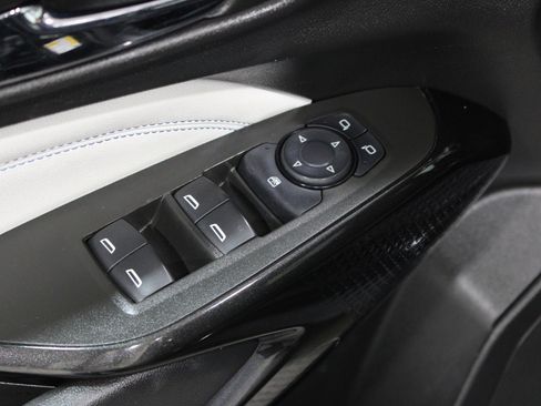 Used 2024 Chevrolet Trax LT w/ Driver Confidence Package FWD image 7