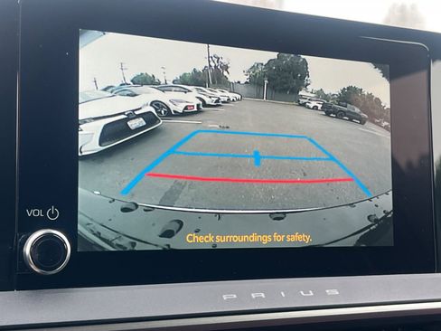 New 2026 Toyota Prius SE image 21