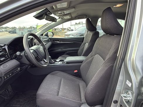 Certified 2025 Toyota Camry LE image 12