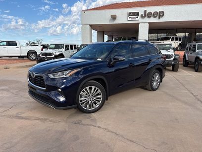 Used 2022 Toyota Highlander Platinum