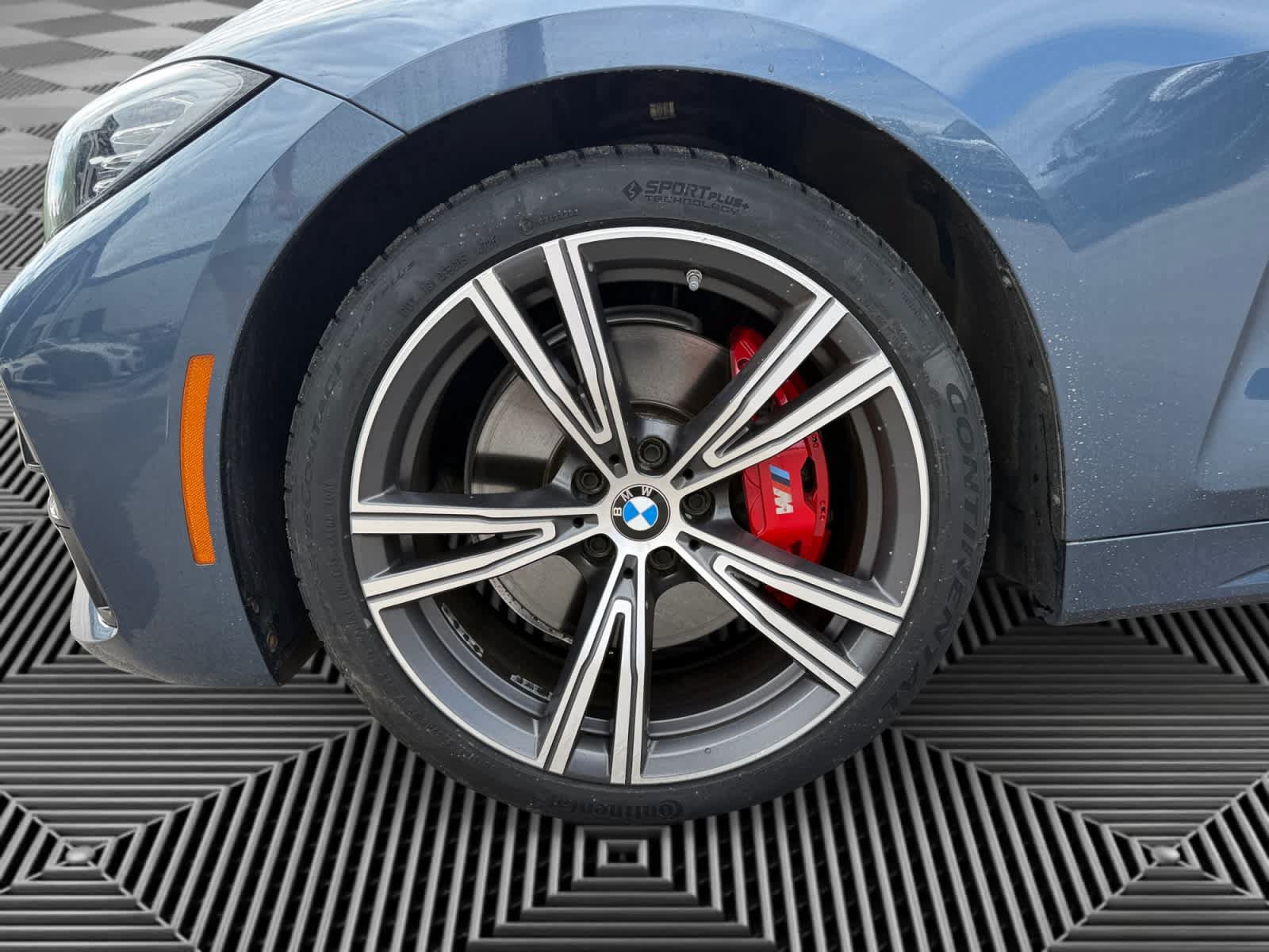Used 2023 BMW 430i xDrive Convertible w/ M Sport Package AWD/4WD image 9