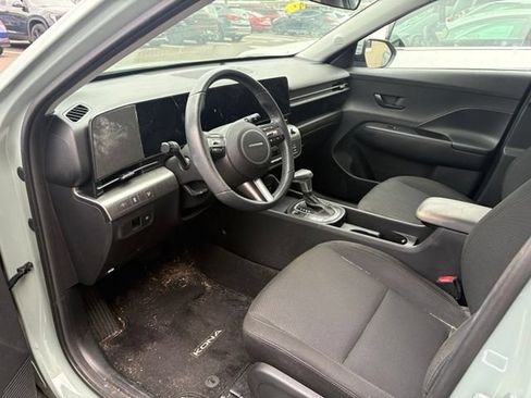 Used 2024 Hyundai Kona SEL FWD image 16