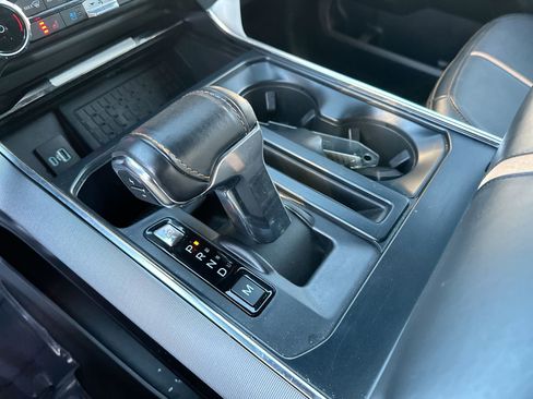 Used 2023 Ford F150 Platinum image 20