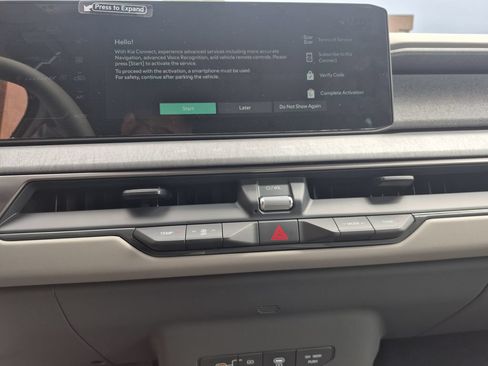 New 2026 Kia EV9 Wind AWD/4WD image 8