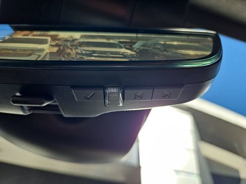 Used 2025 GMC Sierra 1500 Denali Ultimate image 45