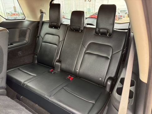 Used 2024 Nissan Pathfinder Platinum w/ Cargo Package FWD image 16