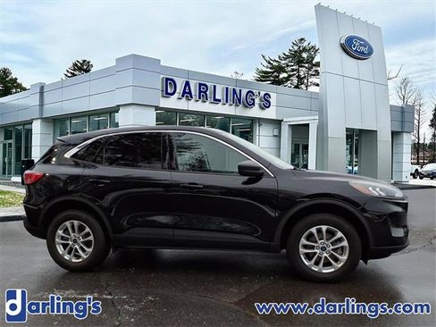 Used 2022 Ford Escape SE w/ Cold Weather Package image 4
