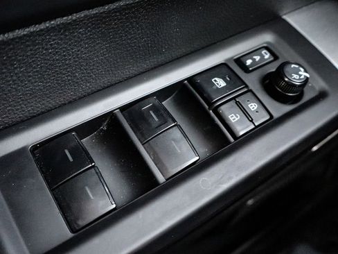 Used 2025 Toyota Tundra Platinum image 21