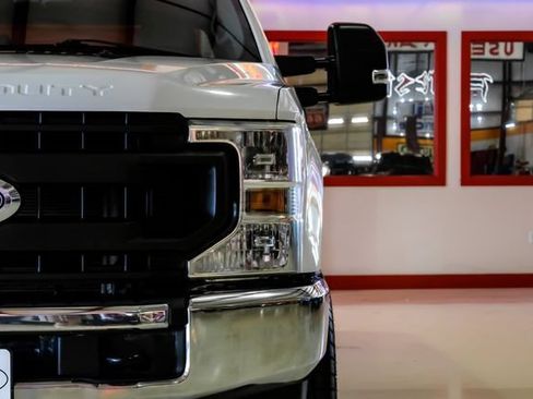 Used 2020 Ford F250 XL w/ Power Equipment Group AWD/4WD image 46