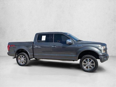 Used 2016 Ford F150 Platinum w/ Equipment Group 701A Luxury image 4