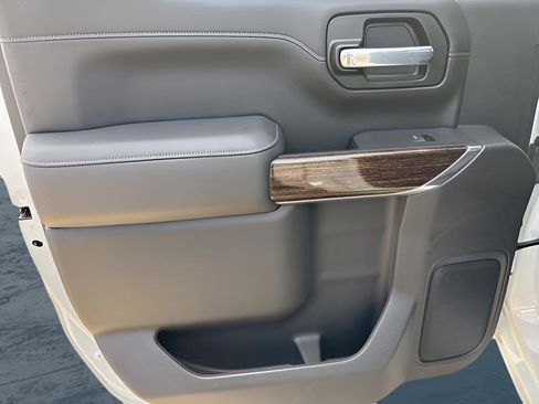 Used 2021 GMC Sierra 1500 Elevation w/ X31 Off-Road Package image 15