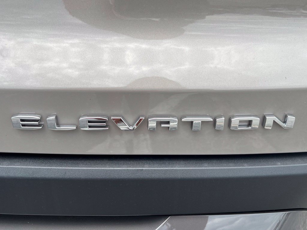 New 2027 GMC Terrain Elevation w/ Elevation Premium Package FWD image 7