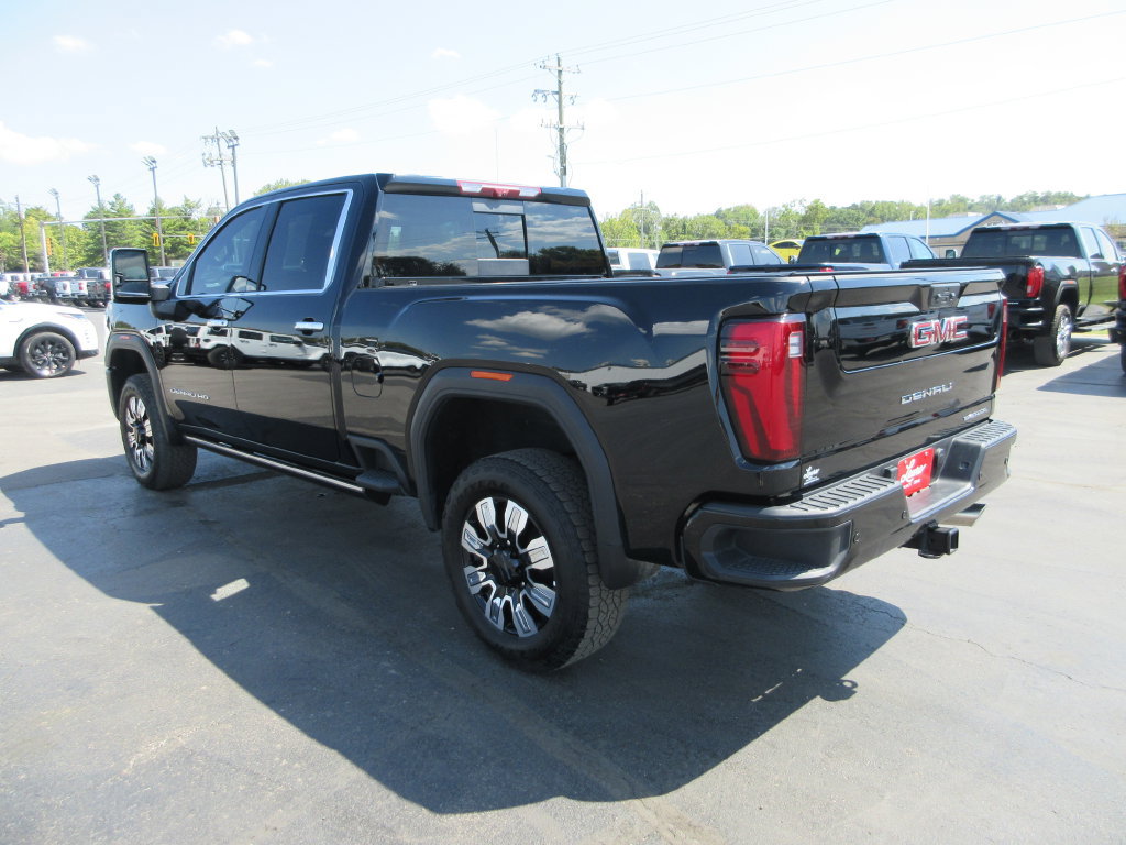 Certified 2025 GMC Sierra 2500 Denali w/ Denali Reserve Package AWD/4WD image 10