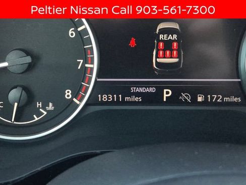 Certified 2024 Nissan Pathfinder SL w/ SL Premium Package FWD image 36