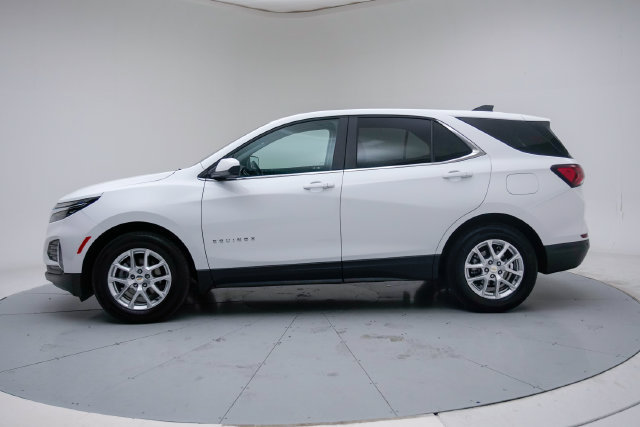 Used 2024 Chevrolet Equinox LT w/ LPO, Floor Liner Package FWD image 3
