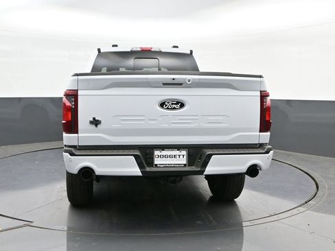 New 2026 Ford F150 XLT w/ Equipment Group 302A MID AWD/4WD image 8
