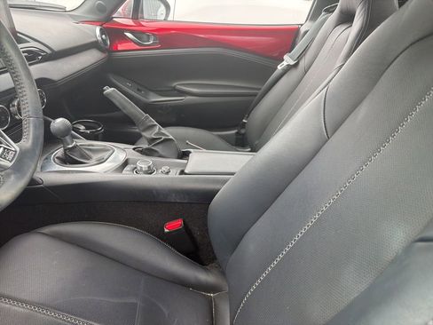 Used 2023 MAZDA MX-5 Miata Grand Touring RWD image 8