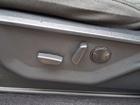 Certified 2023 Ford F150 XLT w/ Equipment Group 302A High image 17