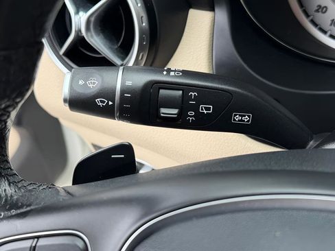 Used 2016 Mercedes-Benz GLA 250 image 39