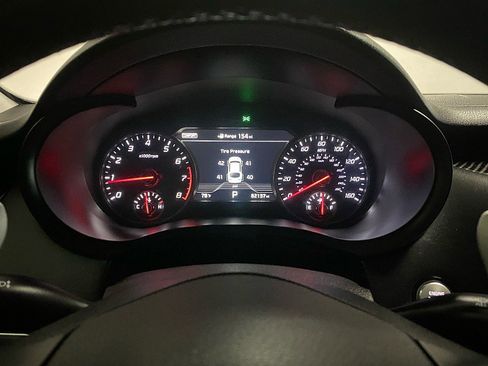 Used 2019 Kia Stinger Premium image 18