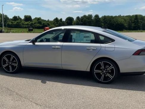 New 2026 Honda Accord SE image 6