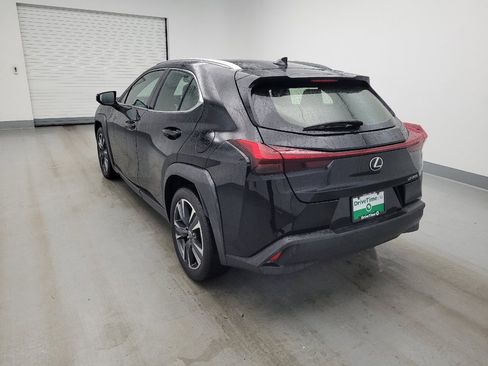 Used 2022 Lexus UX 200 w/ Accessory Package (Z2) FWD image 5