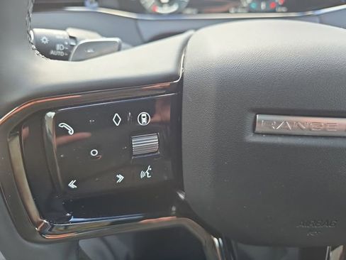 Certified 2025 Land Rover Range Rover Evoque Dynamic SE AWD/4WD image 20