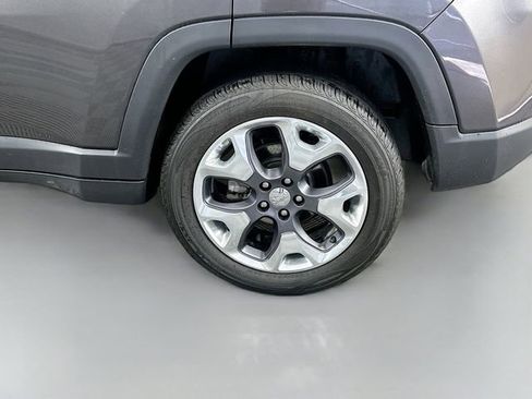 Used 2021 Jeep Compass Limited w/ Sun and Sound Group AWD/4WD image 31