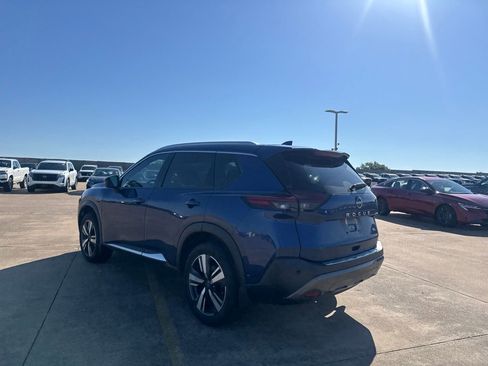 Certified 2023 Nissan Rogue SL w/ SL Premium Package FWD image 13