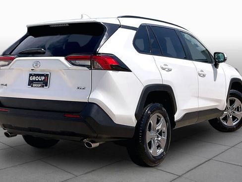 Used 2025 Toyota RAV4 XLE FWD image 13