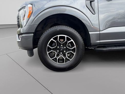Used 2022 Ford F150 XLT w/ Equipment Group 302A High image 9